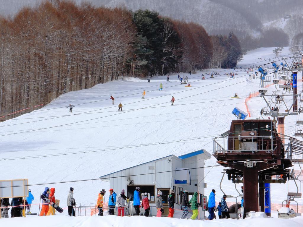 You Resort Hotel Yamanouchi  Bagian luar foto