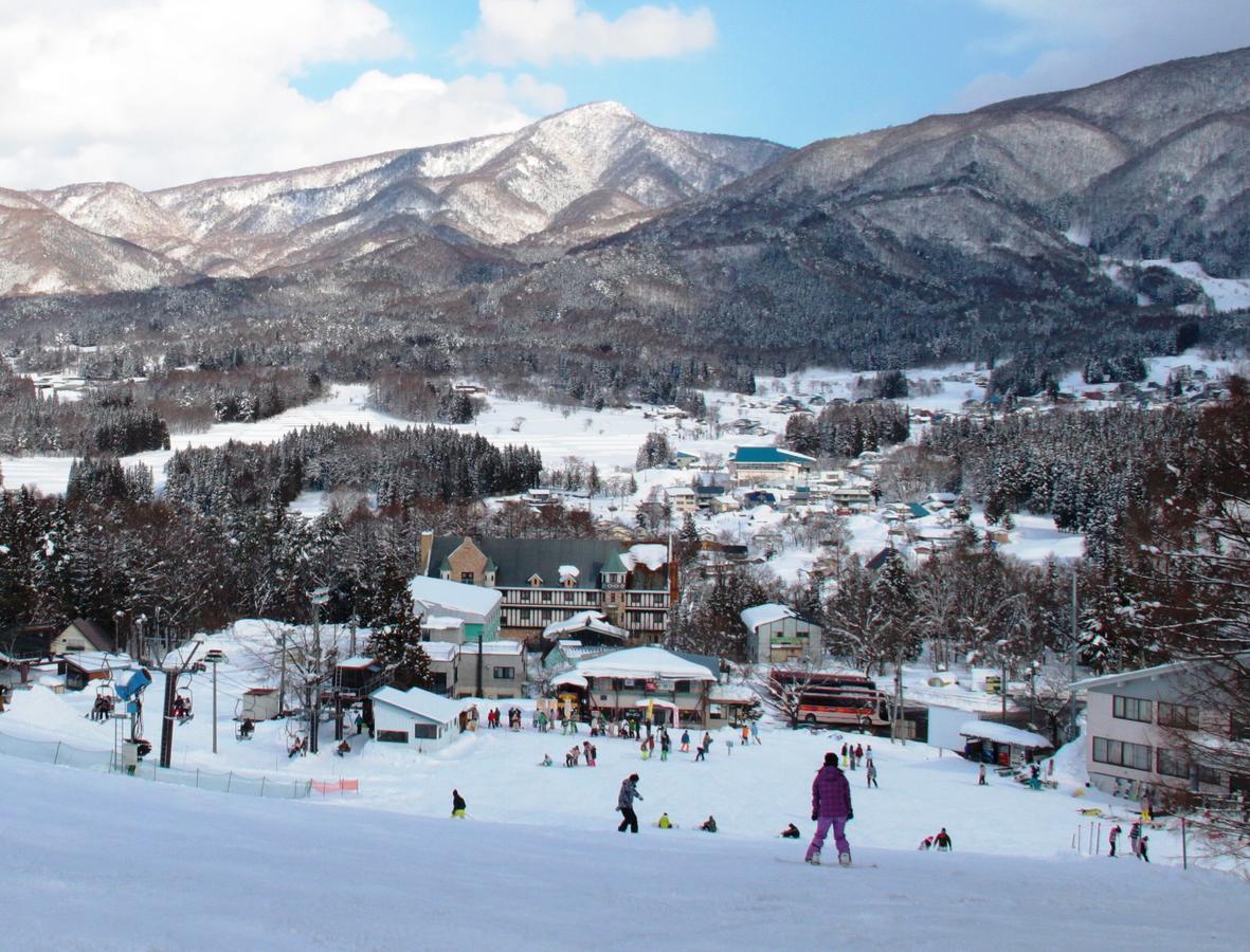 You Resort Hotel Yamanouchi  Bagian luar foto