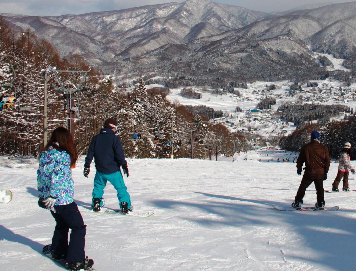 You Resort Hotel Yamanouchi  Bagian luar foto