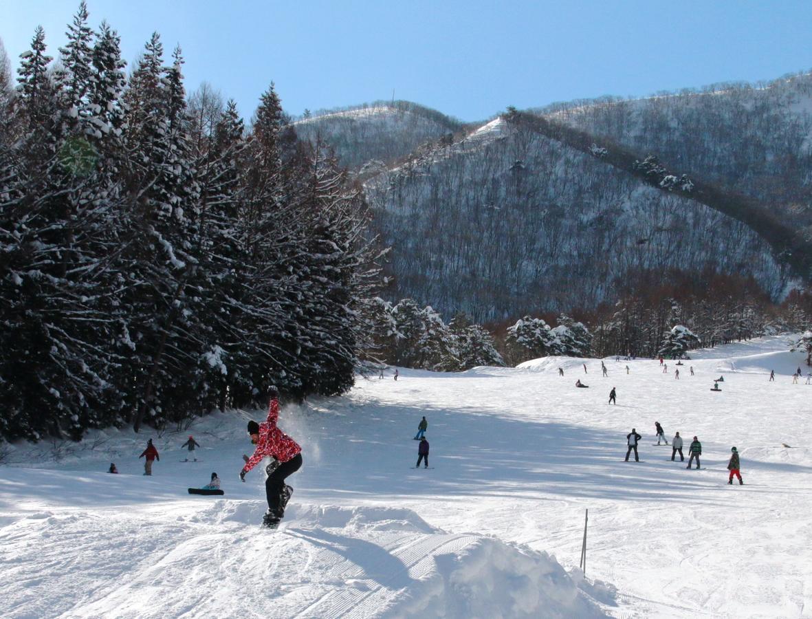 You Resort Hotel Yamanouchi  Bagian luar foto